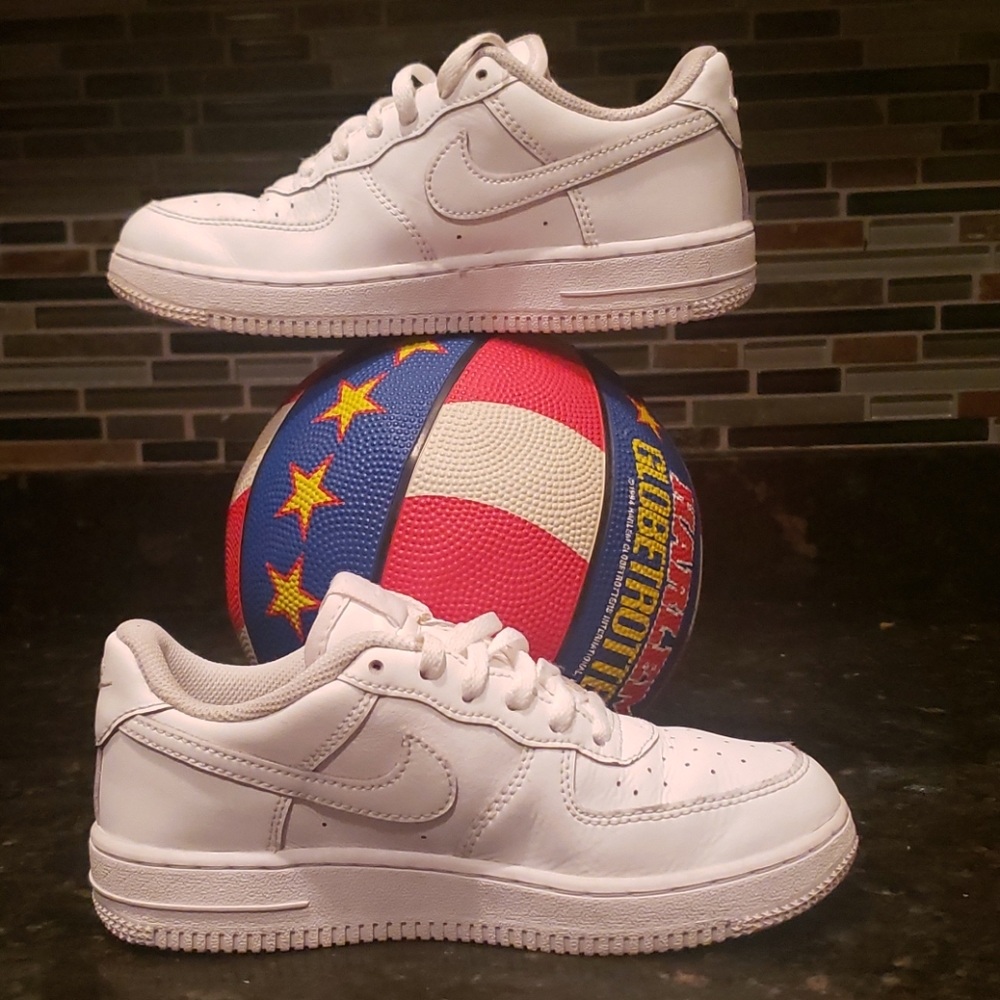 AIR FORCE - Picture 2 of 14